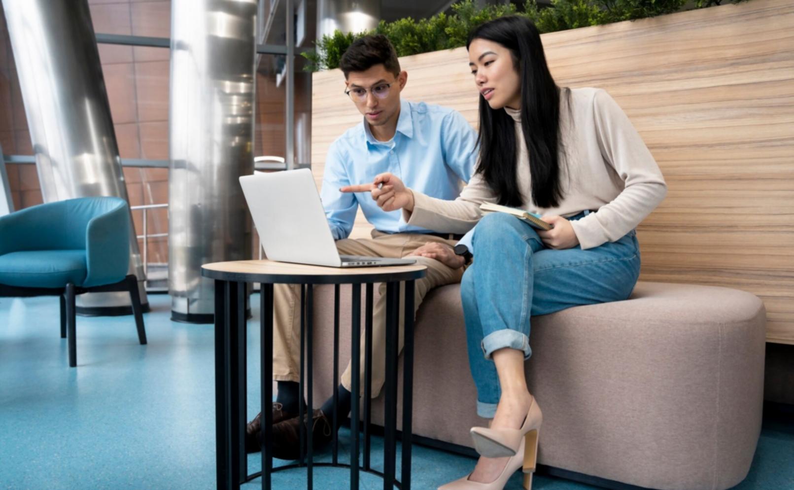 Expertin für Finanzanalyse bei der Datenauswertung